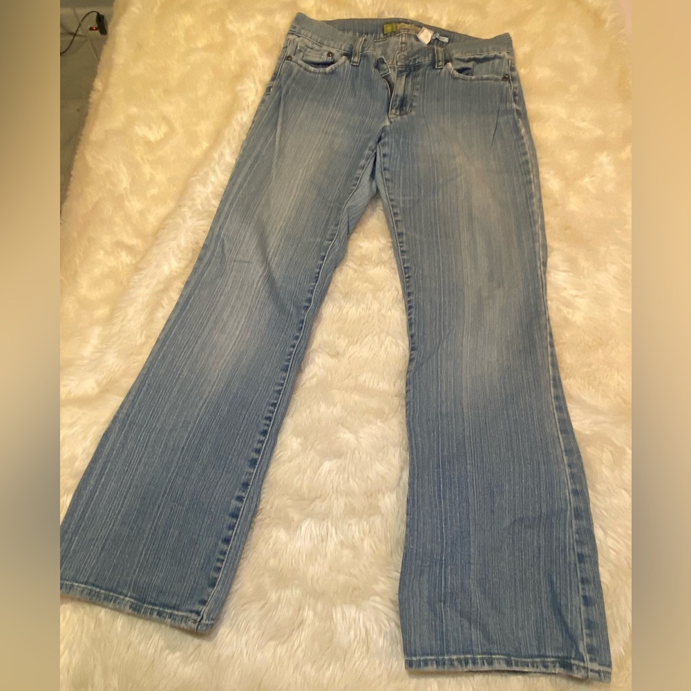 Old Navy’s Jeans | Bootcut, Stretch | Short / Petite